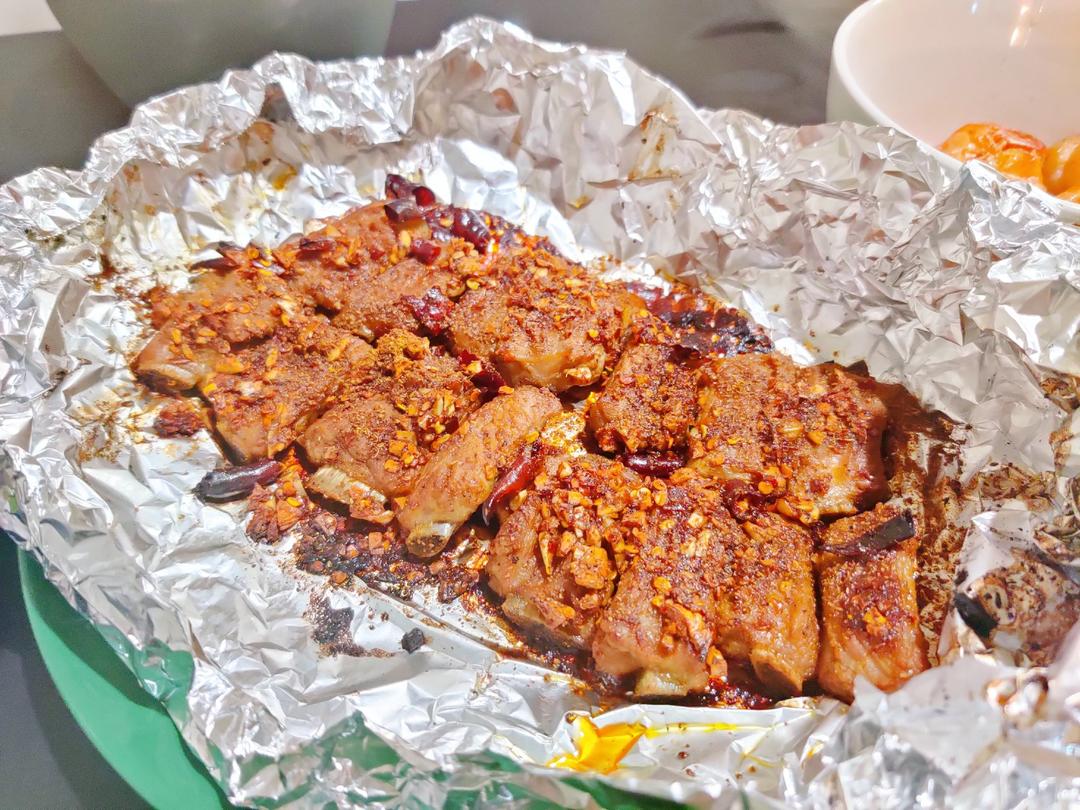 做完人人抢的【椒盐烤排骨】，附赠百搭万能自制椒盐粉