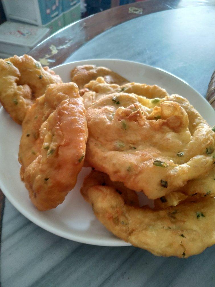 早餐店炸葱油饼 外酥里软 葱香味十足 附细节视频详解