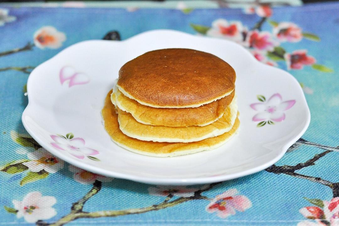 椰子蛋白粉pancake(打发蛋白版)的做法