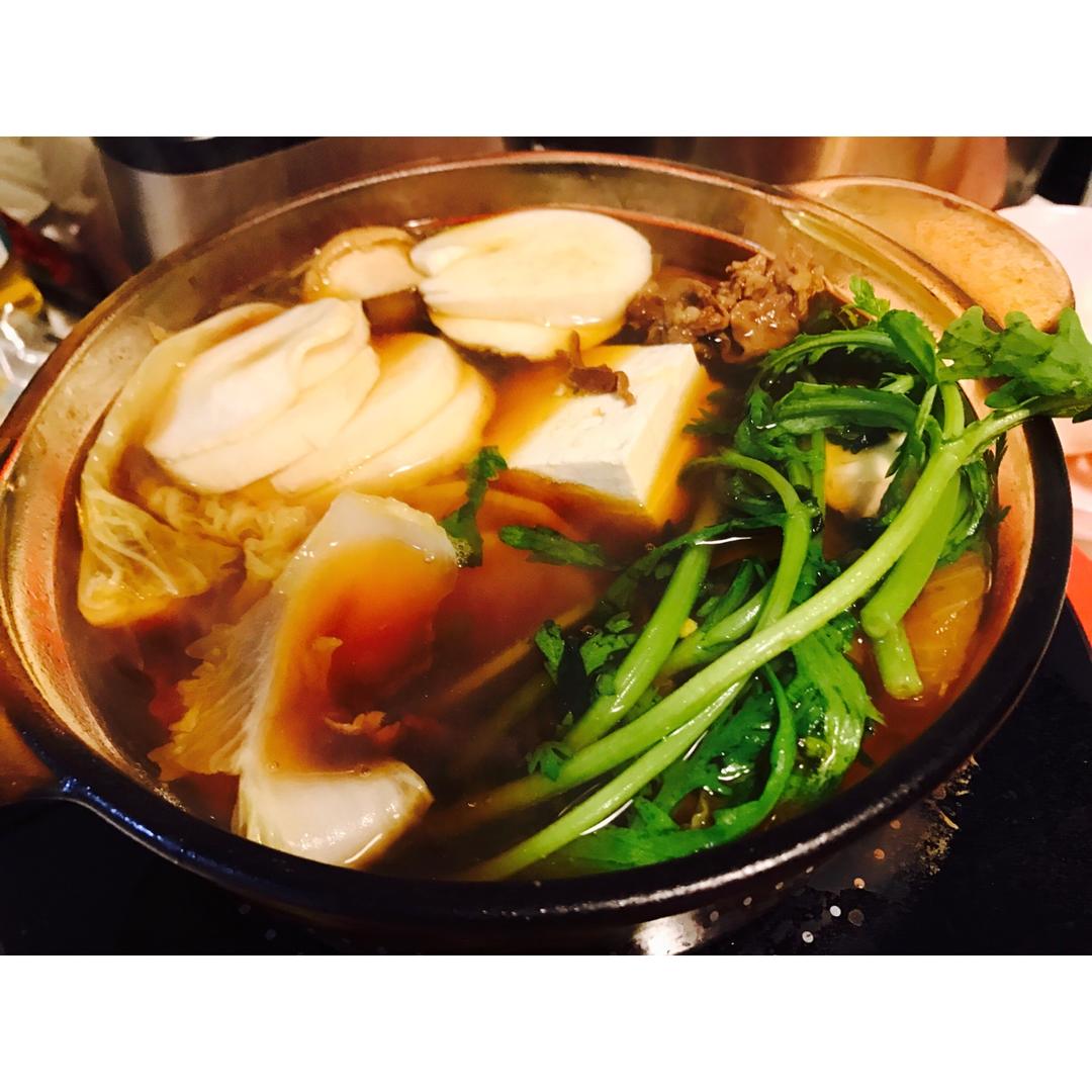 寿喜烧（日式牛肉火锅）