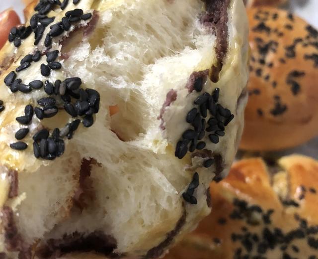 小美超好吃的小餐包(肉松包、豆沙包、培根面包)的做法