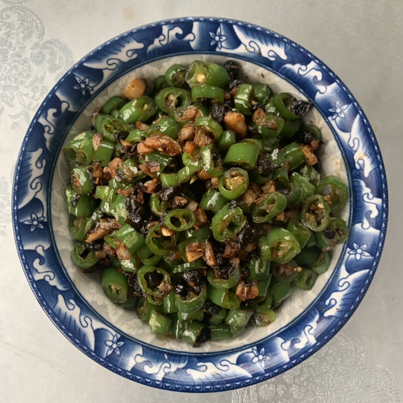 豆豉炒青椒的做法