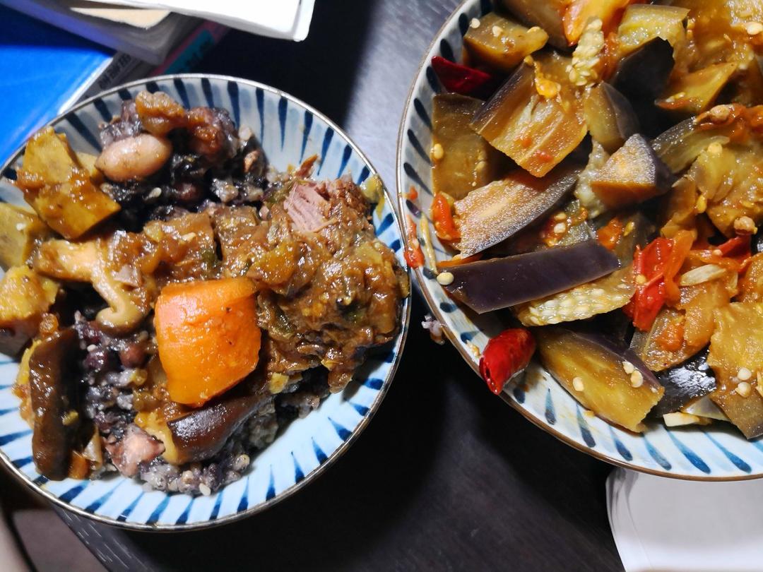 豆浆杂粮粥（别名：回归正轨粥）丨健康·三餐