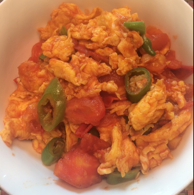 青椒西红柿炒鸡蛋