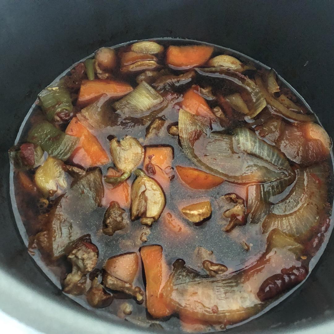 炖牛肉-电压力锅版的做法