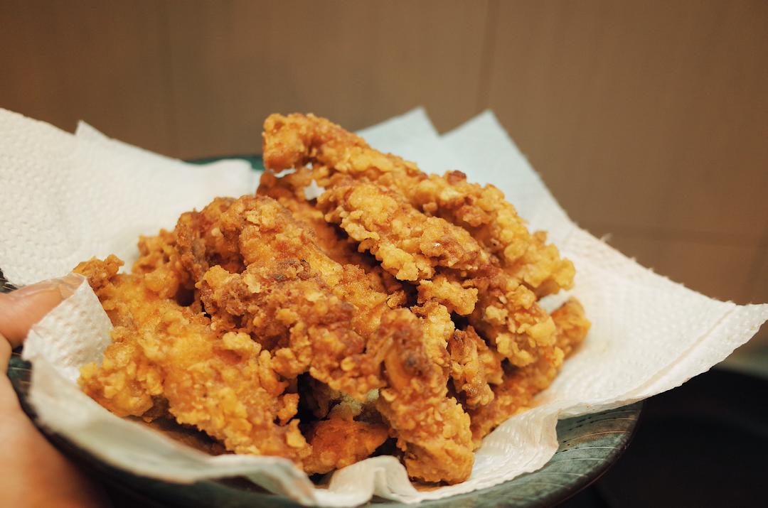 连吃六顿的炸鸡！宇宙最好吃！的做法