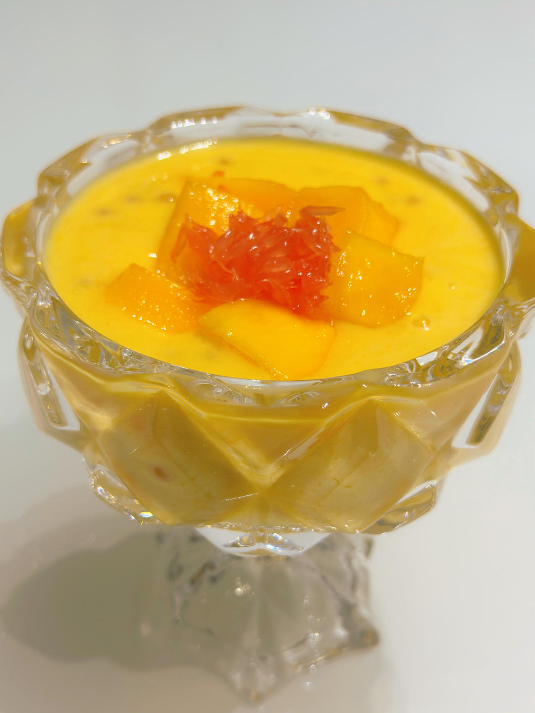 港式甜品——杨枝甘露(芒果西米露)附芒果花切法