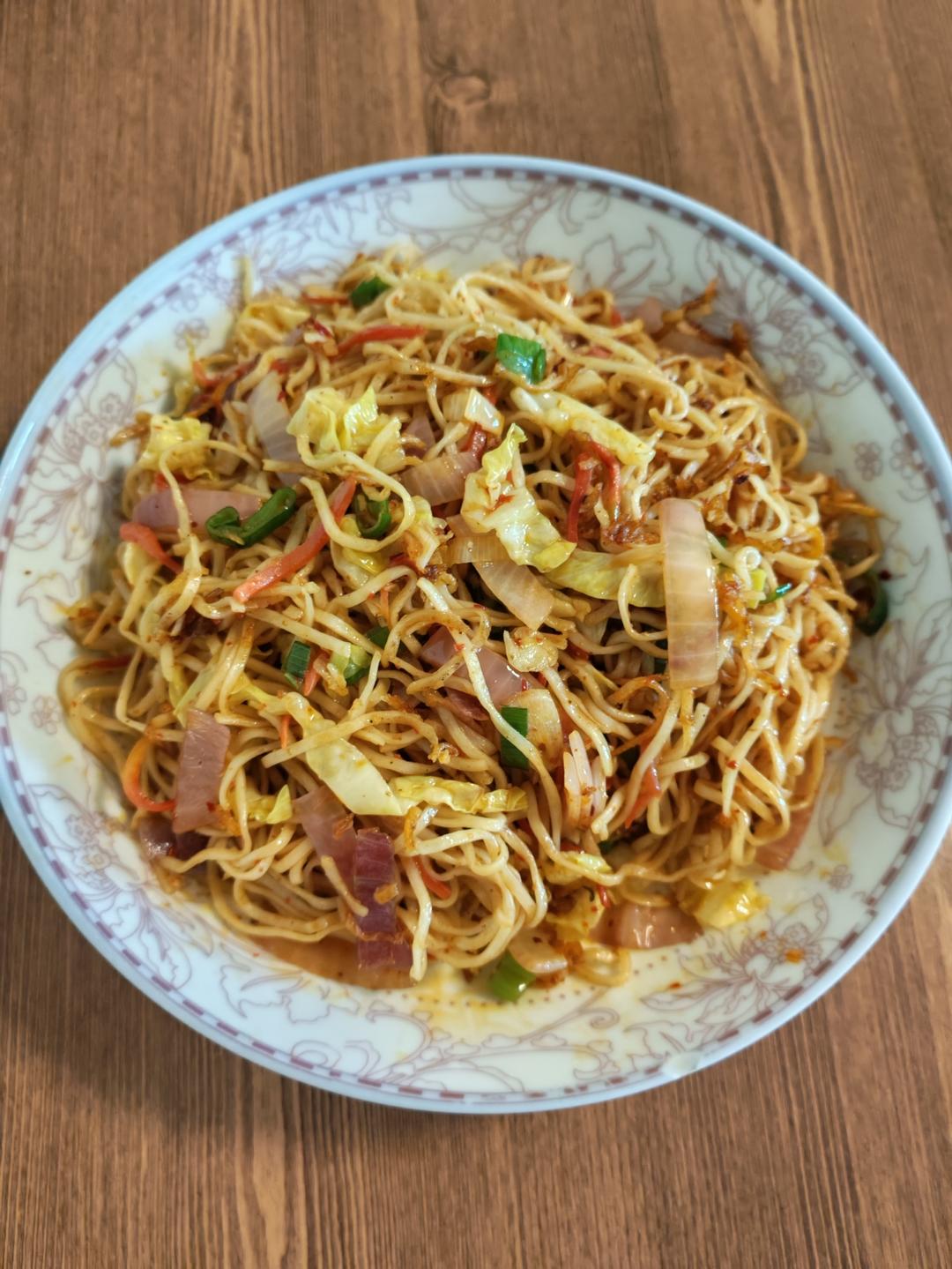 比外面好吃的炒细面