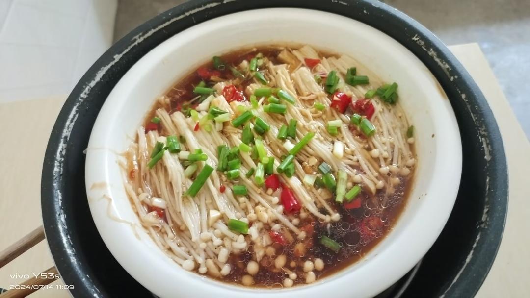 蒜蓉金针菇，30秒学会，含万能蒜蓉做法