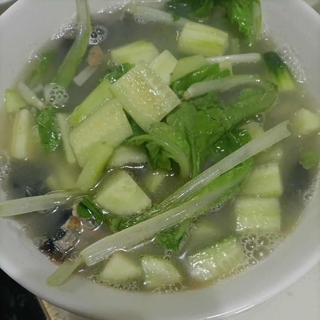 皮蛋黄瓜汤