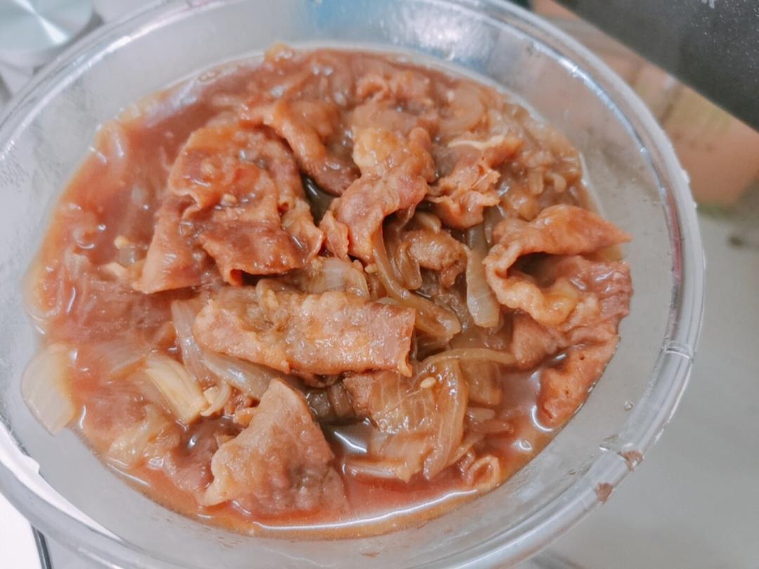 超级下饭的秘制洋葱炒肥牛～好吃到舔盘