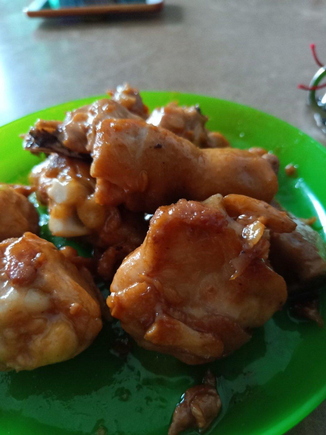 奶白菜南北杏炖瘦肉汤