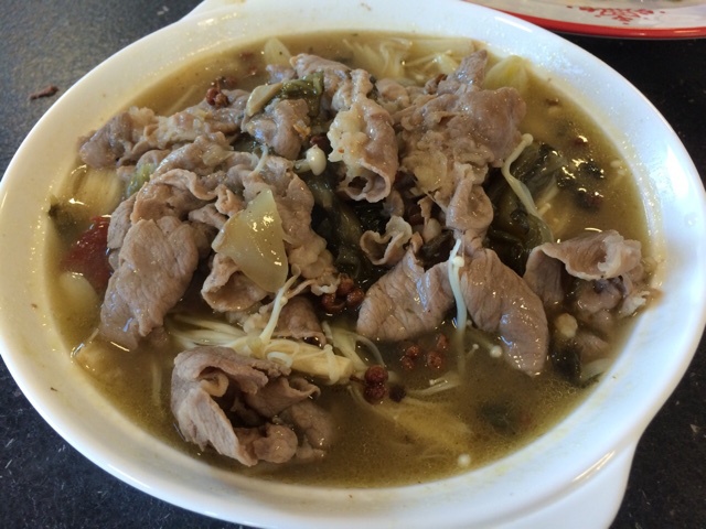 酸汤肥牛