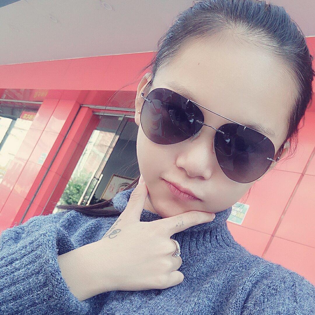 小嘉欣