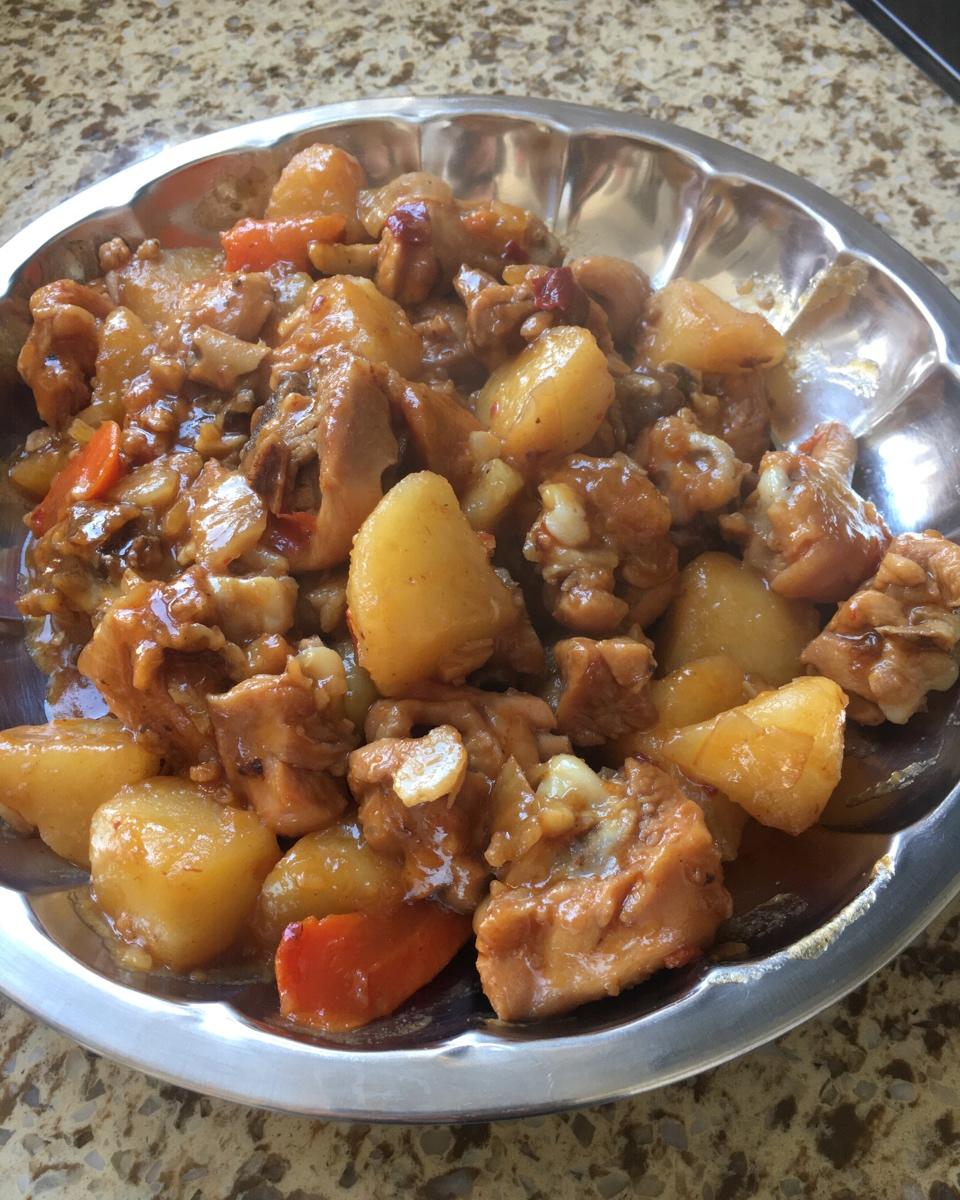 土豆焖鸡腿