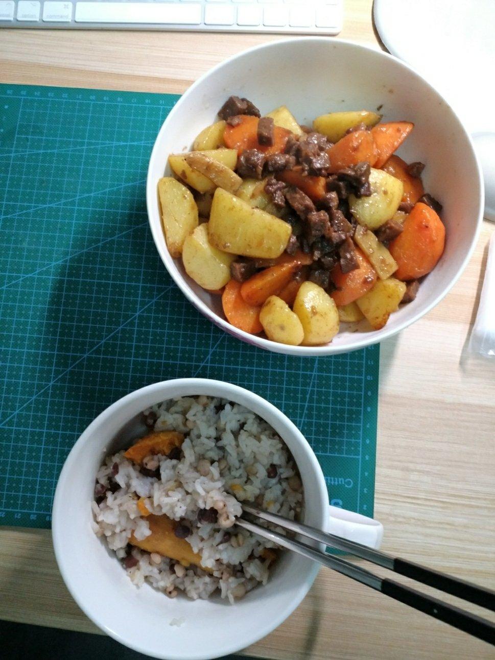 电高压锅炖牛肉