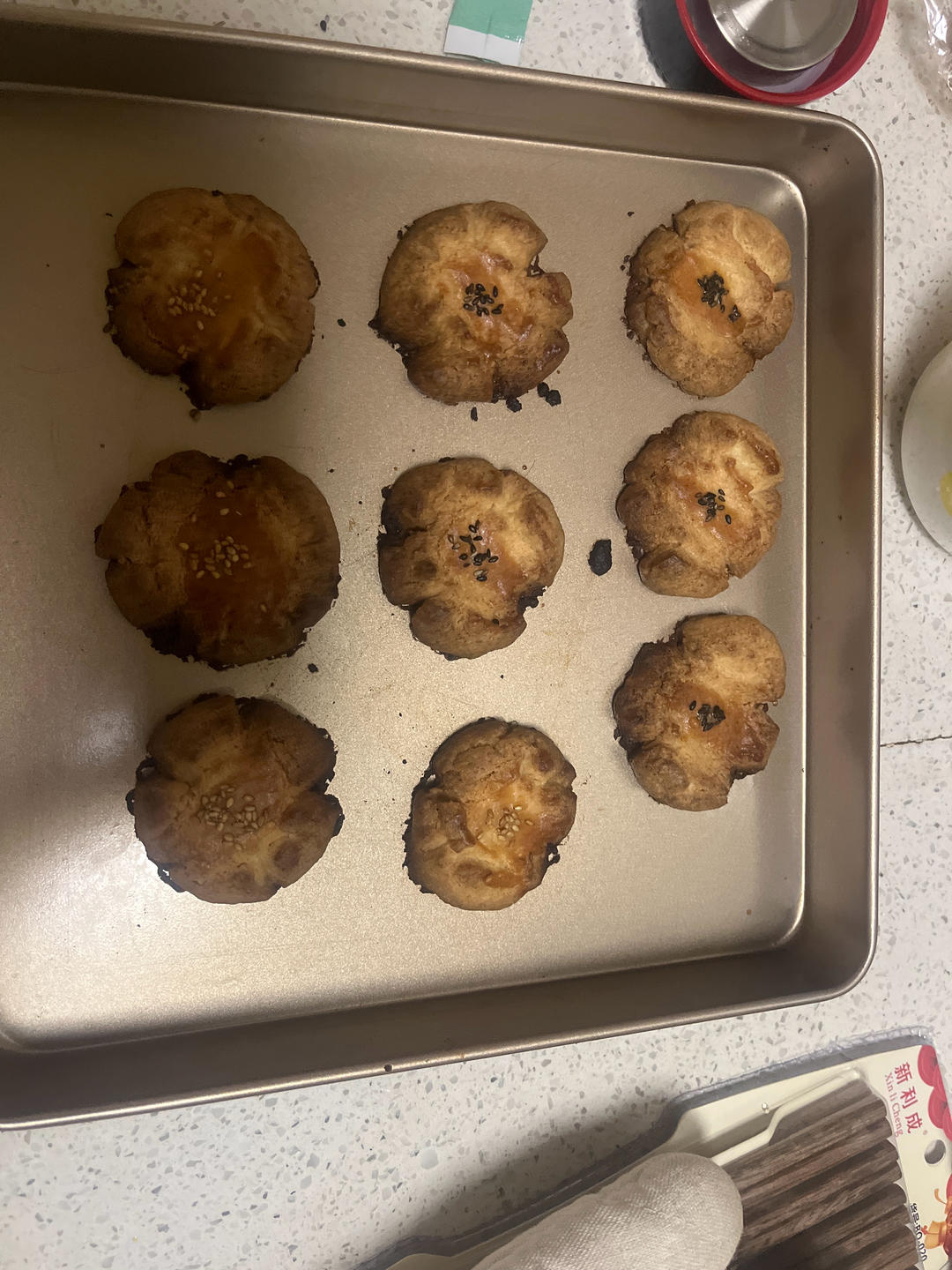 轻轻一按就碎掉的原味桃酥（不输猪油版）