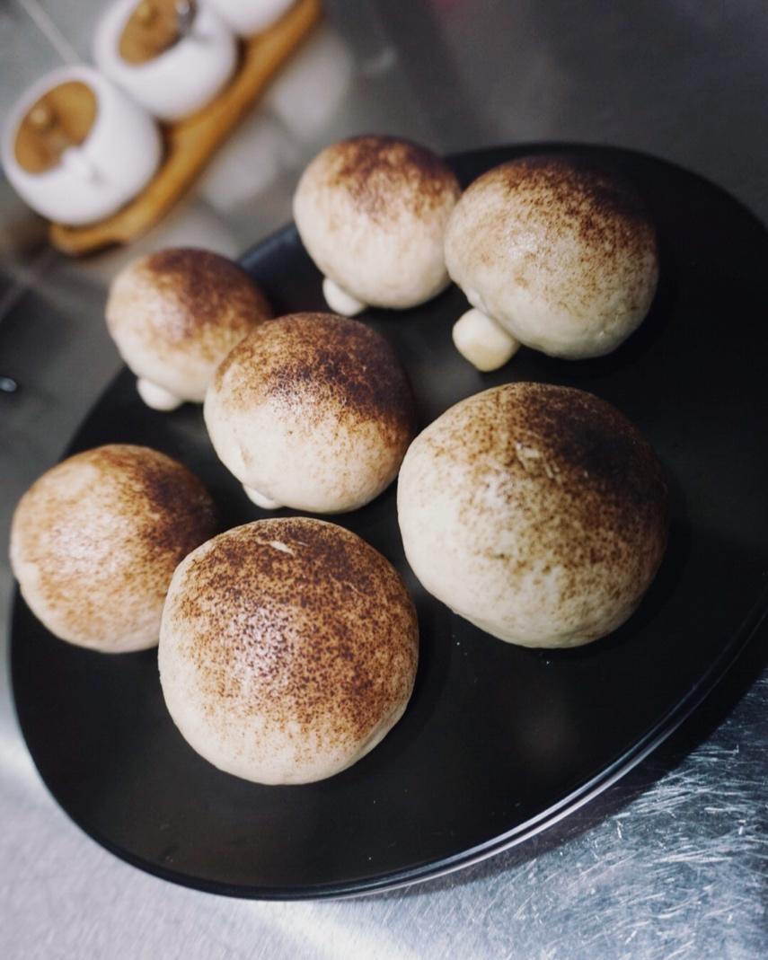 小蘑菇豆沙包