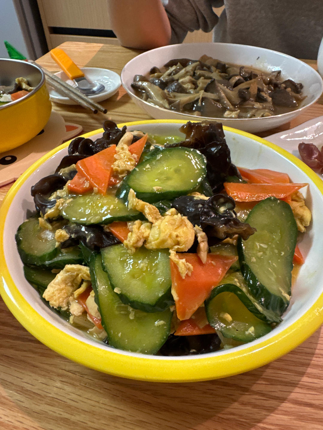 适合小朋友口味的简易版木须肉，新手烹饪必学家常菜，一盘5种食材，鲜香下饭