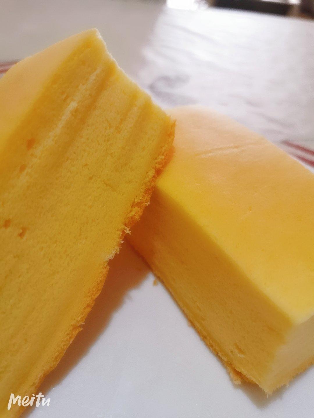 堪比柯基屁股
爆浆芝士🧀古早蛋糕
