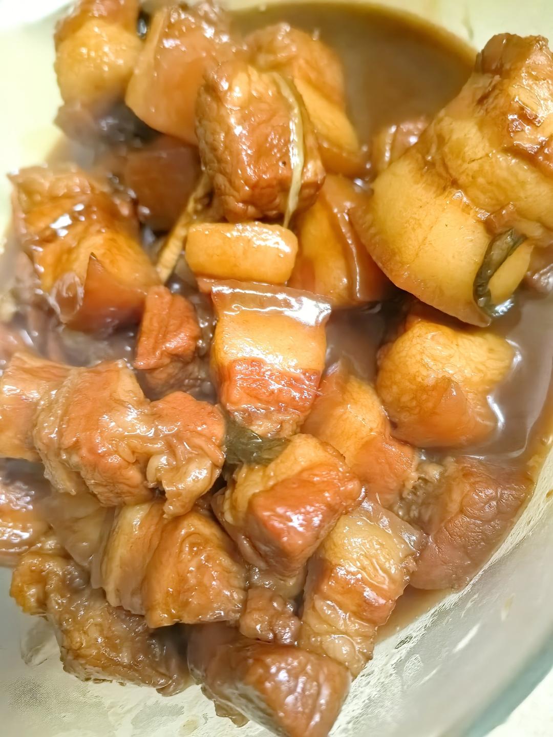 腐乳汁红烧肉-好吃不腻入口即化