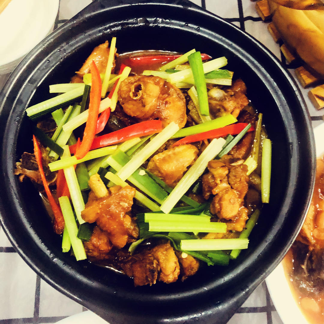 广东啫啫鸡煲