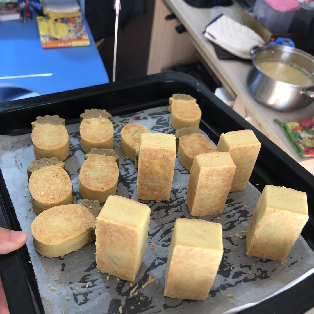 好吃到爆的凤梨酥 - 没有冬瓜，不是菠萝，就是真凤梨酥！