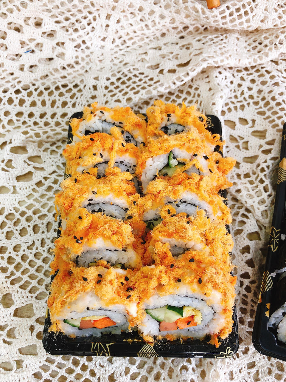 棉花糖晨做的黄金肉松寿司