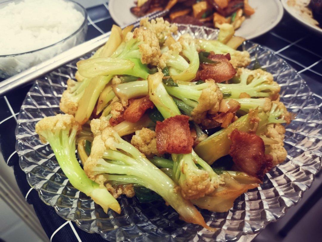 和饭店一个味道的干锅花菜