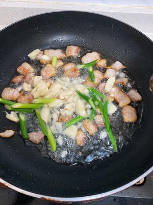 泡菜炒五花肉 😂5分钟快手菜 🙈米饭杀手🍚🍚的做法 步骤3