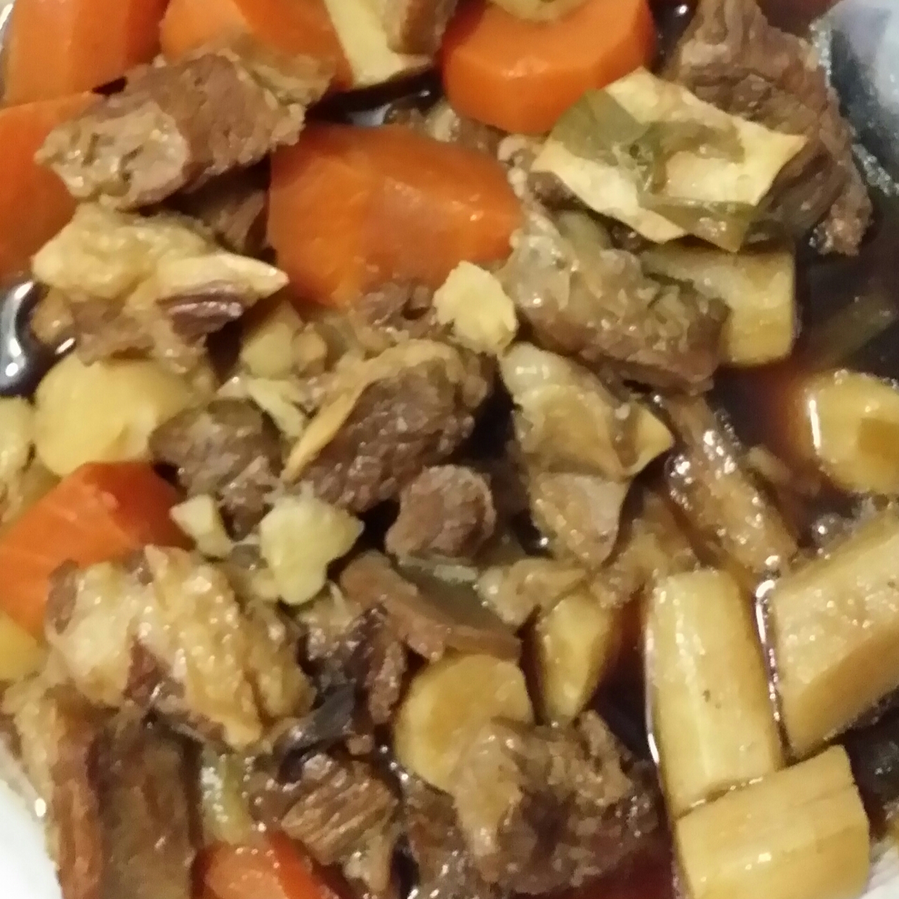 炖牛肉
