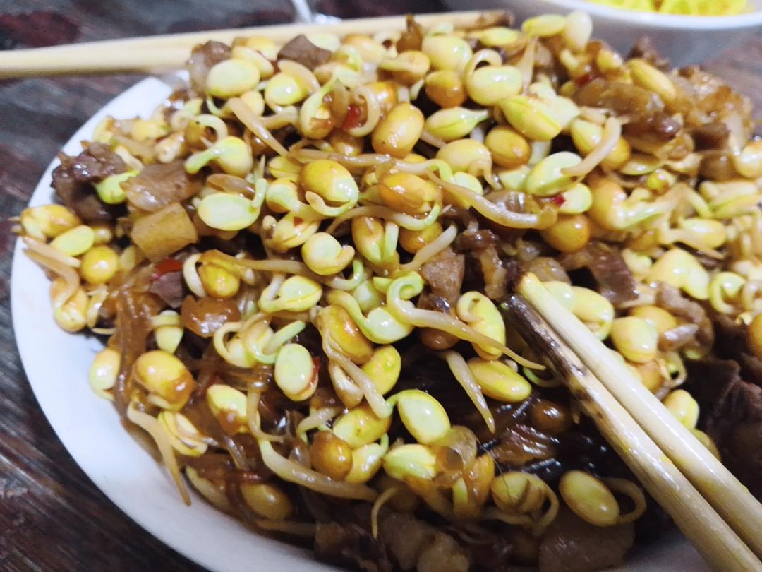 黄豆芽炒粉条
