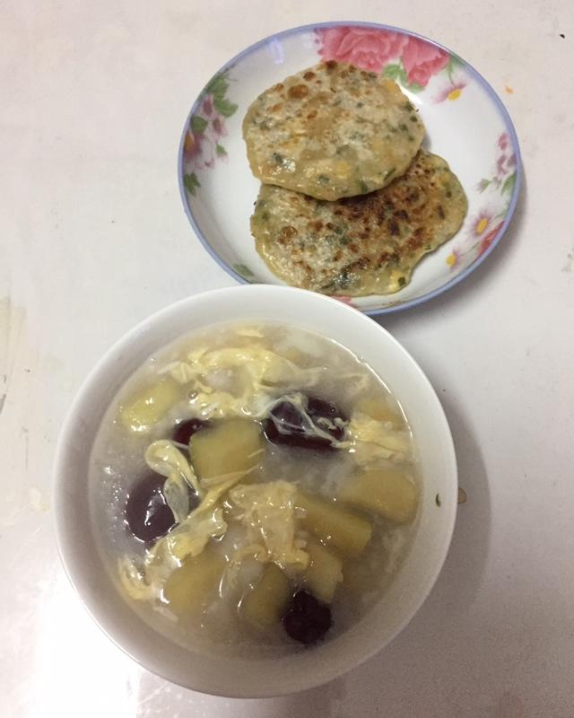 会连续吃八个的萝卜馅饼