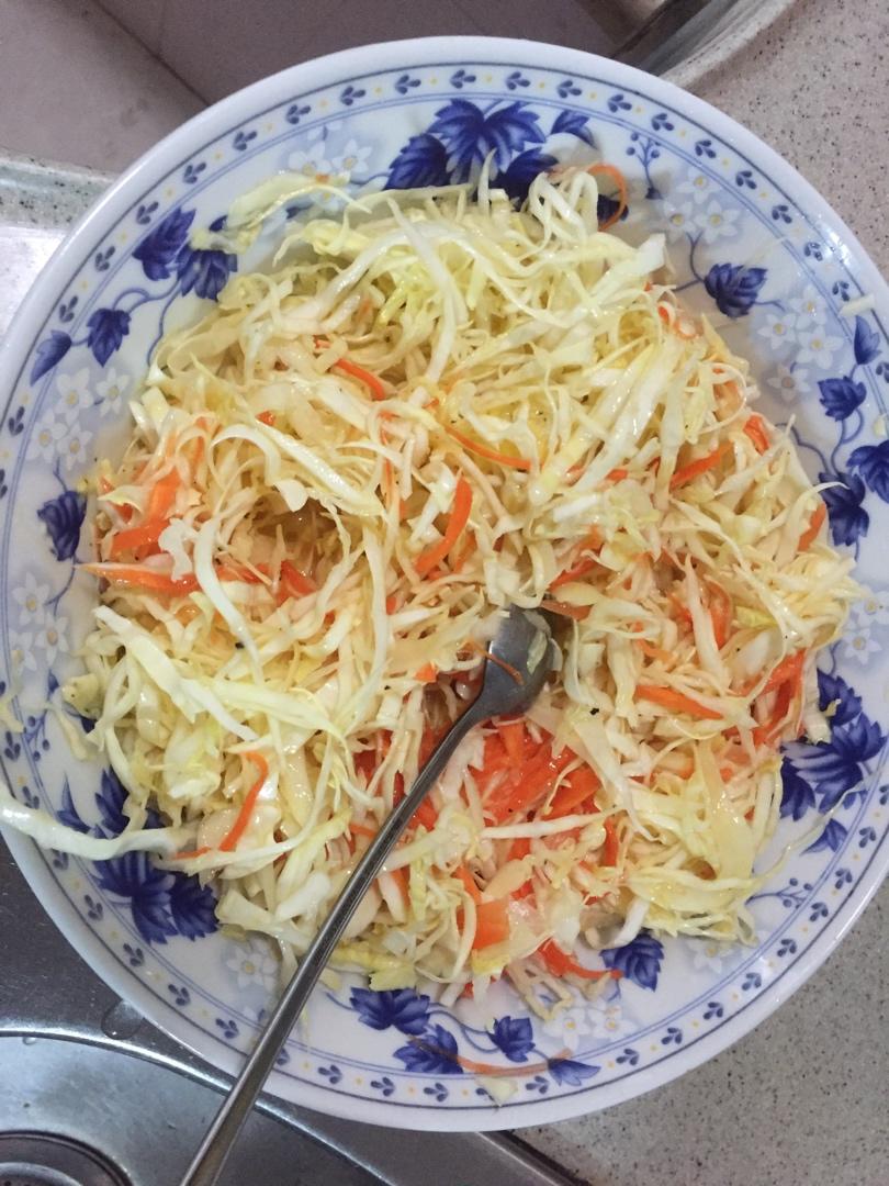 卷心菜饼-好吃的早餐饼，全家老小都喜欢。
