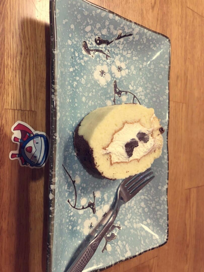 奶牛蛋糕卷+长颈鹿蛋糕卷