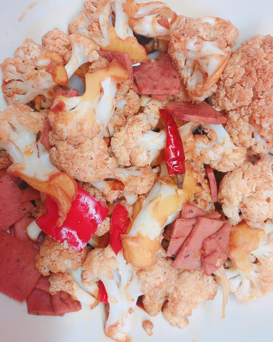 老丁的私房菜-干锅花菜