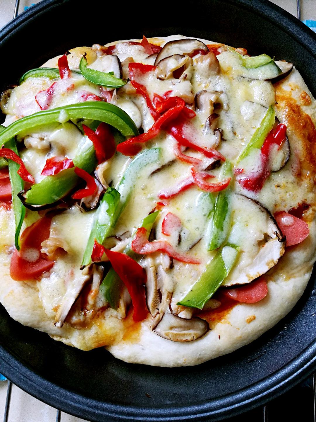 8寸纯手工什锦披萨