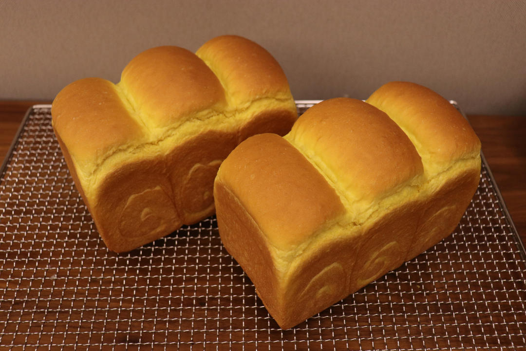 南瓜黑芝麻吐司