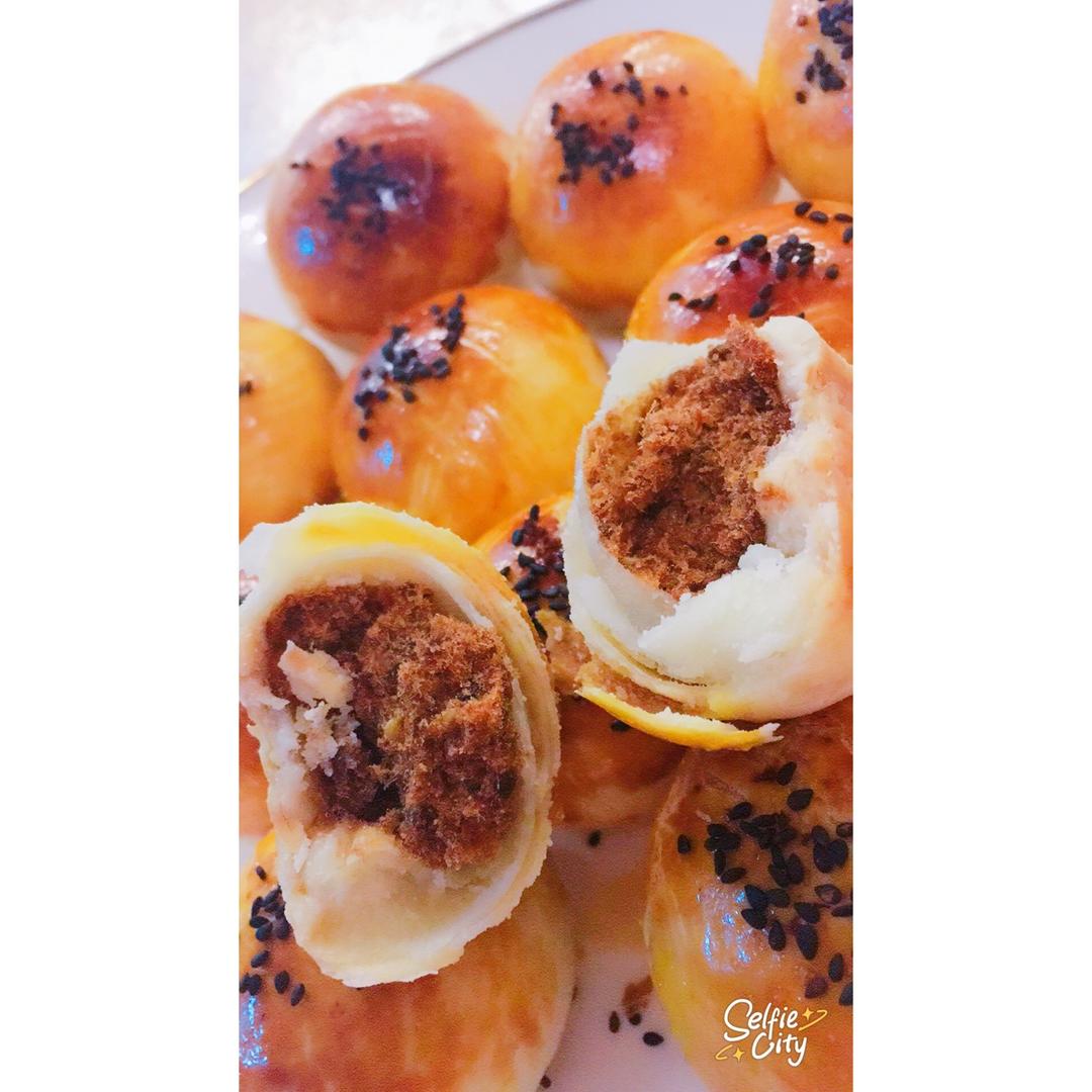 喷香喷香的肉松饼