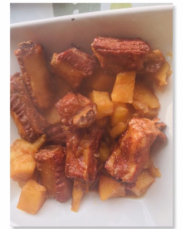 土豆烧排骨