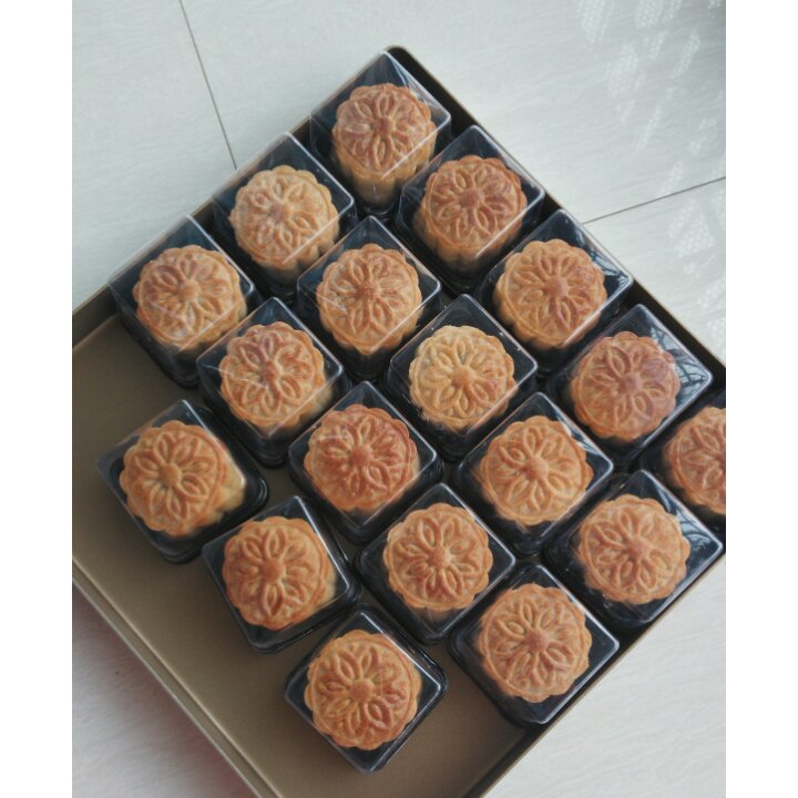 金沙奶黄月饼