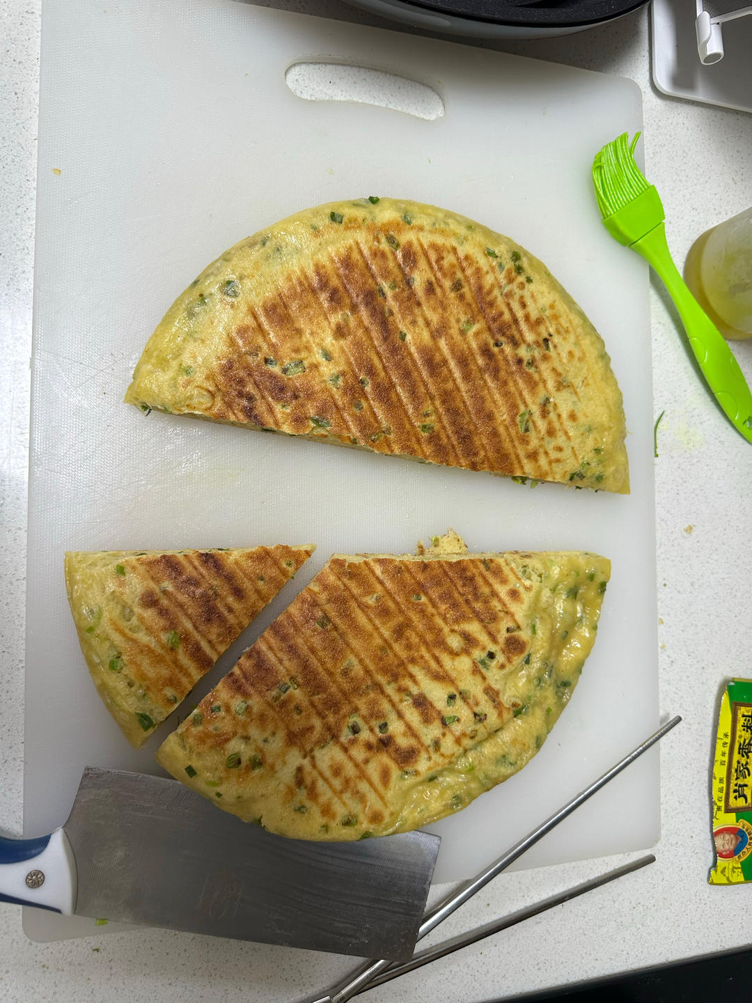 手不沾面做发面大饼