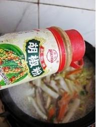 大白菜三丝豆腐汤的做法 步骤8