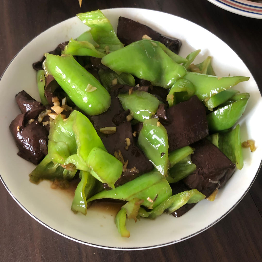 尖椒炒猪血
