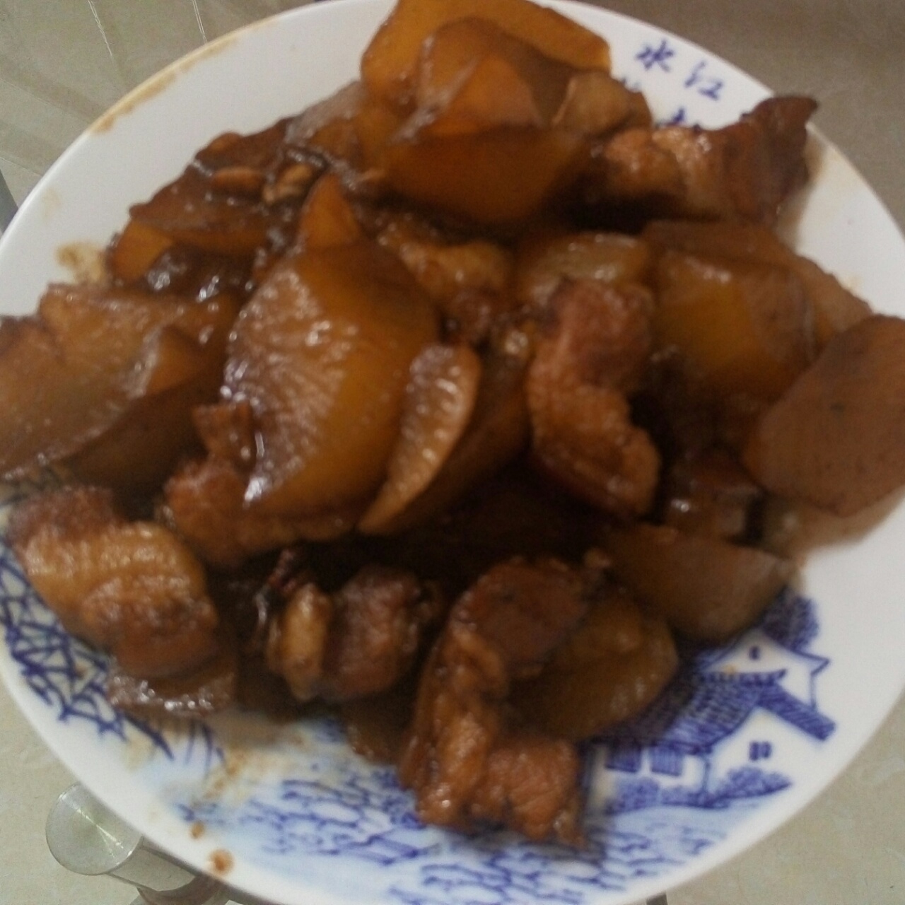 白萝卜炖肉