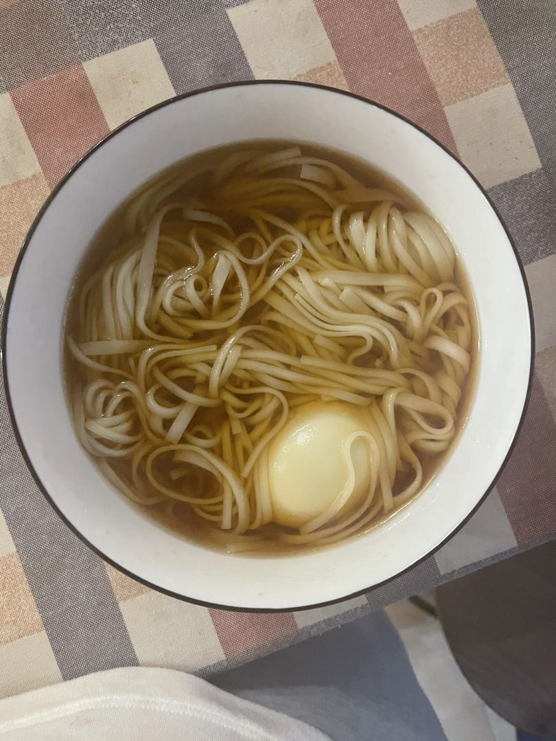 早餐来一碗清汤面，色香味俱全！