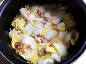 白菜腐皮炖五花肉的做法 步骤23