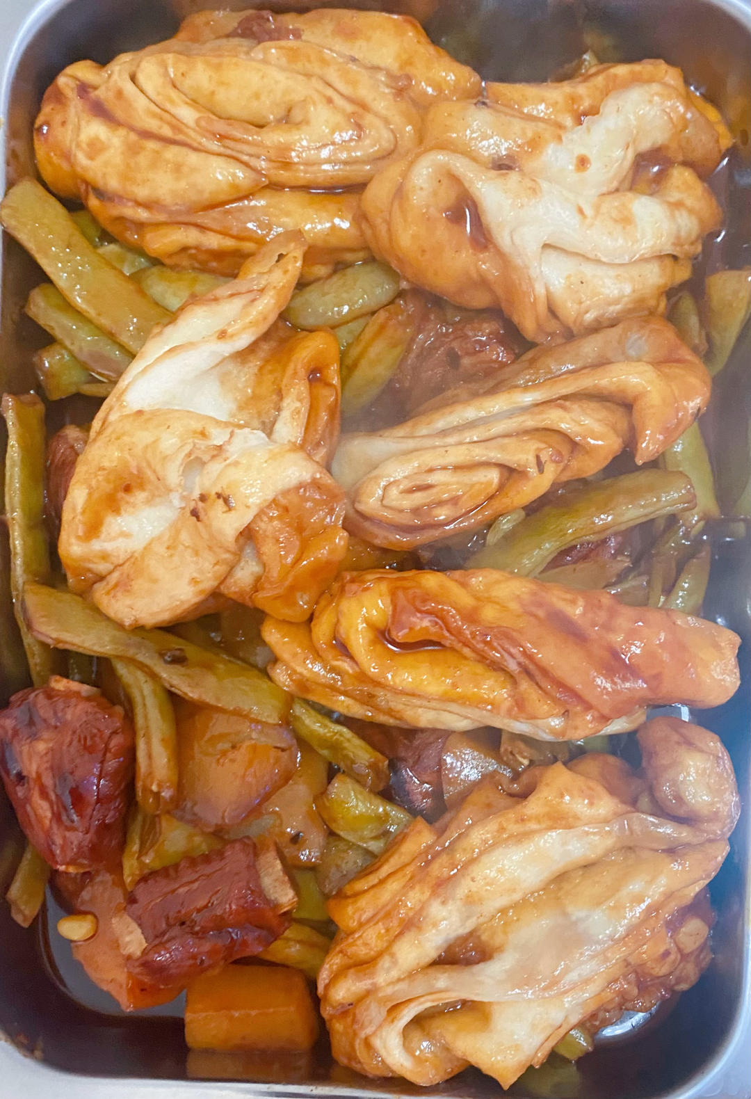 排骨豆角闷卷子