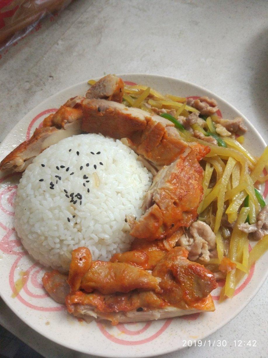 奥尔良烤鸡腿肉饭（烤箱版）