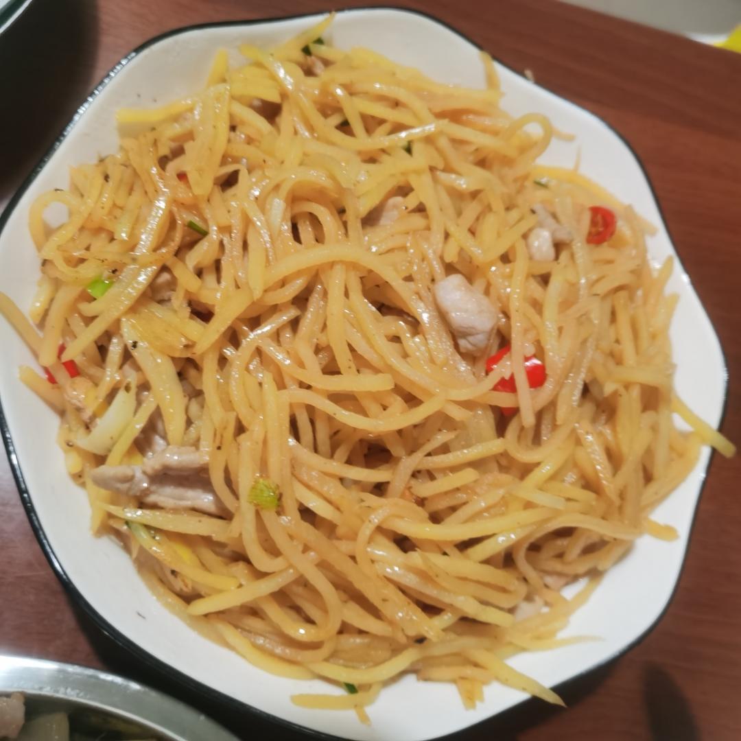 醋溜土豆丝炒肉